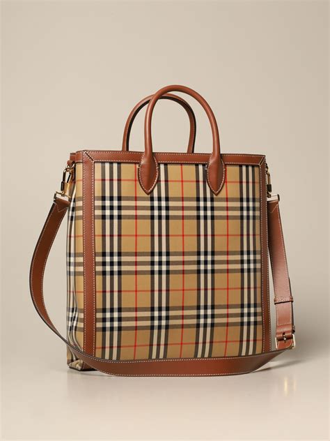 borsa burberry narsey|Burberry handbags designer.